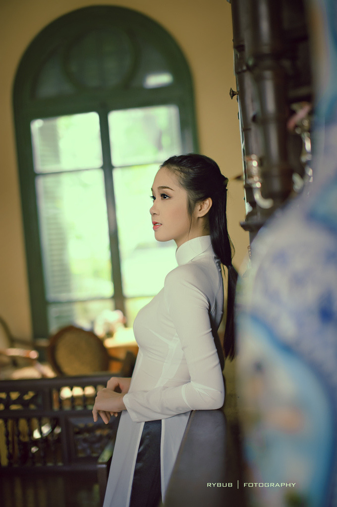 年轻妈妈四